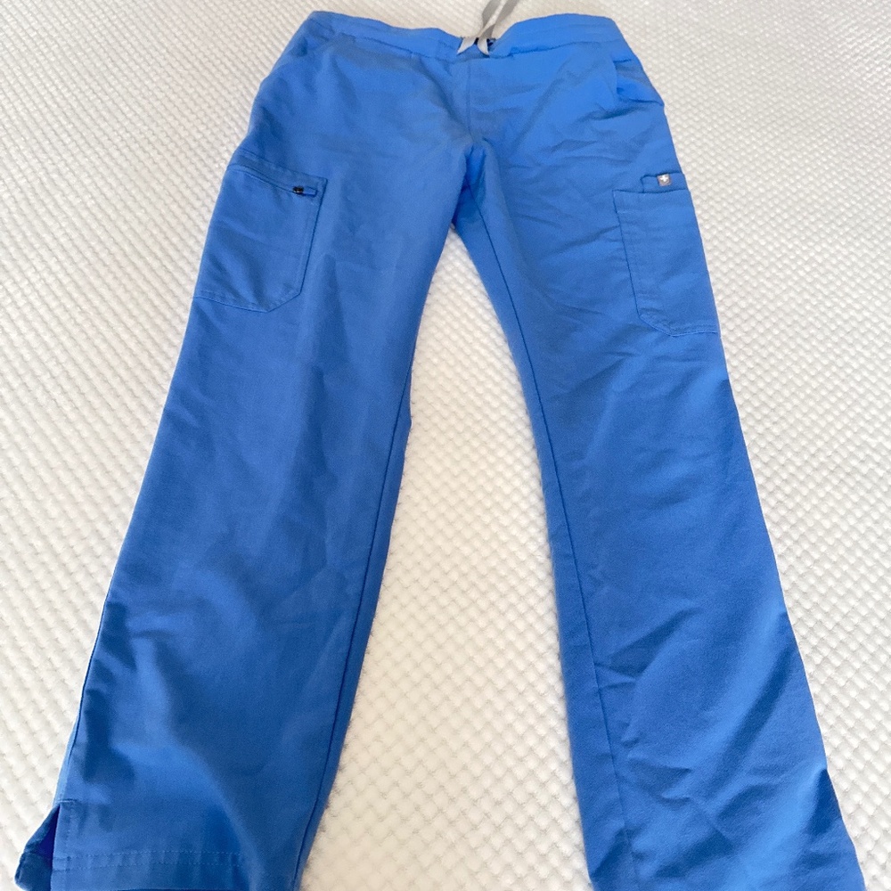 Figs scrub pants small petite